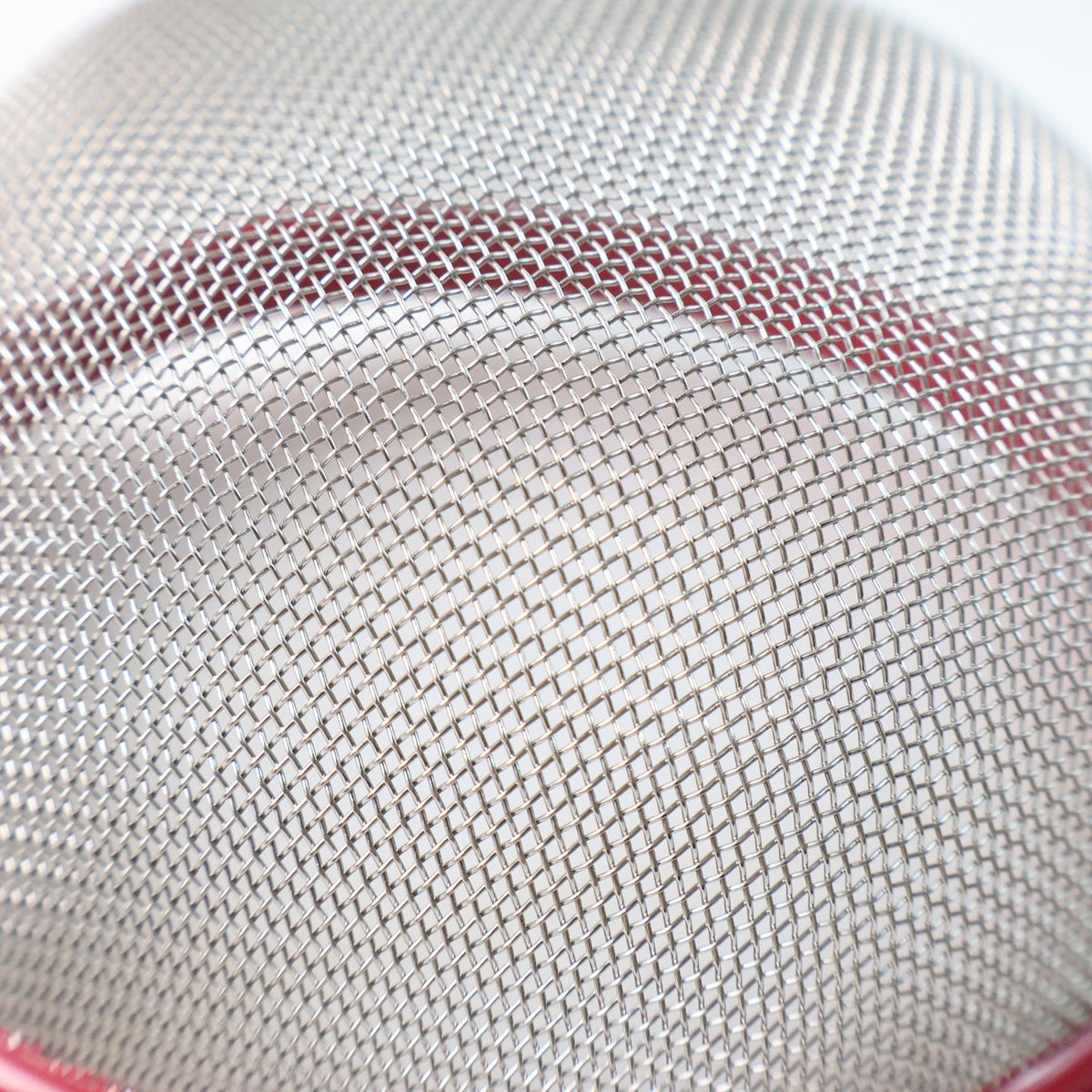 Multi-purpose medium pulpy juice strainer for kitchen use
